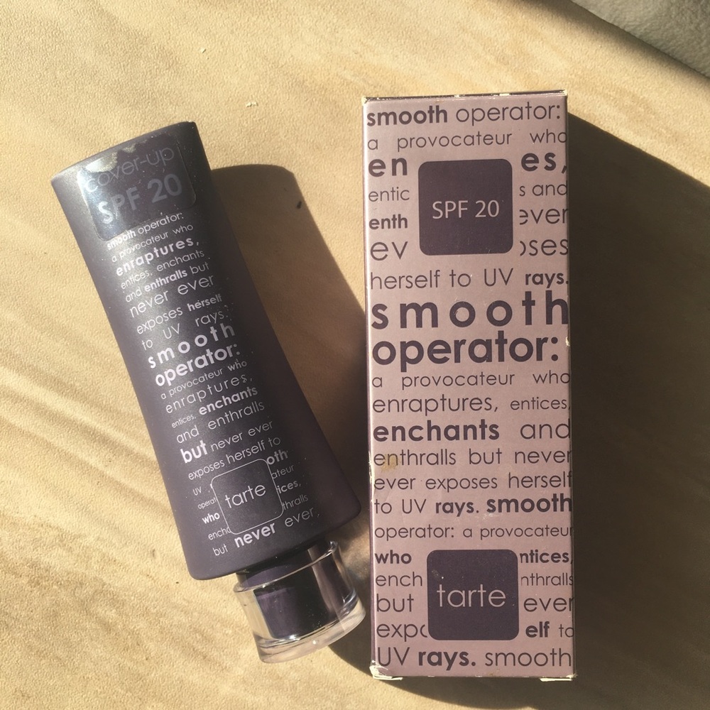 Tarte Smooth Operator cover up